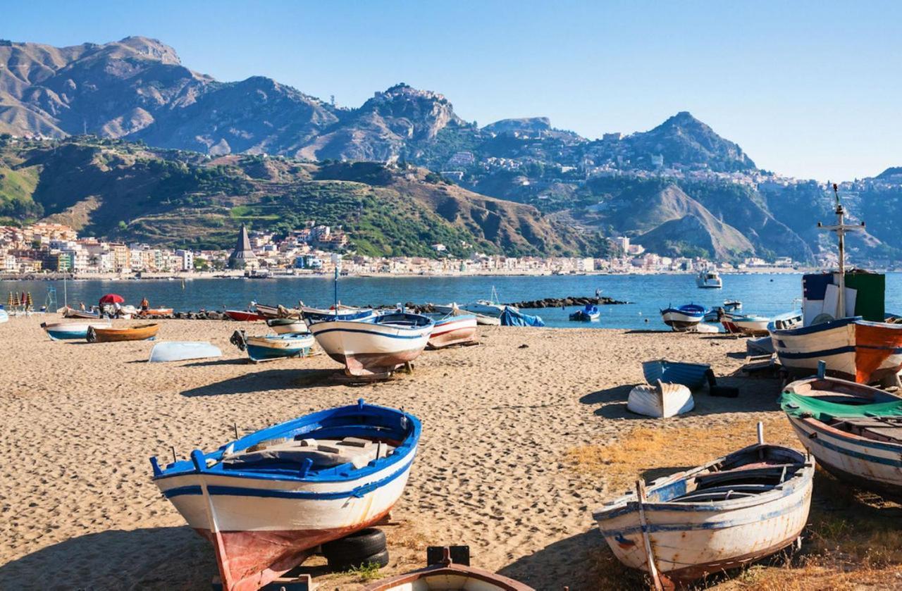 Roberto House Beach - Taormina Mare Giardini-Naxos Zewnętrze zdjęcie